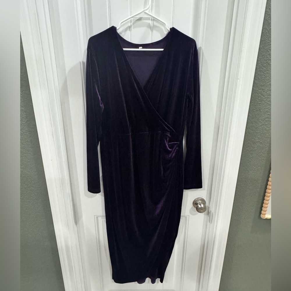 Plum Velvet Faux Wrap Midi Dress 2X Plus Size Long Sleeve Stretch Party Cocktail